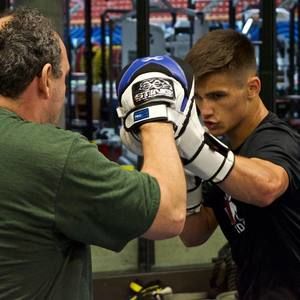 Meet your Posher, Hunter